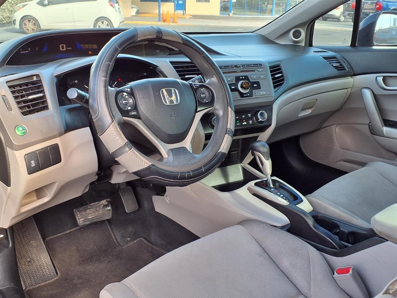Honda Civic 4dr Sedan LX Auto 2012