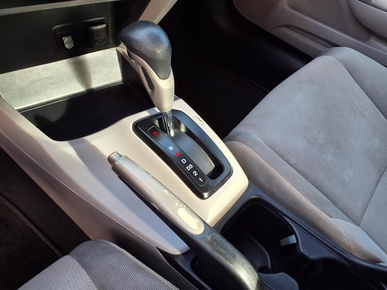 Honda Civic 4dr Sedan LX Auto 2012