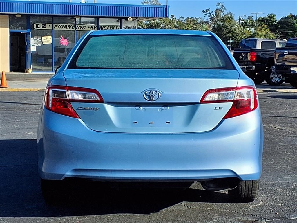Toyota Camry  2012