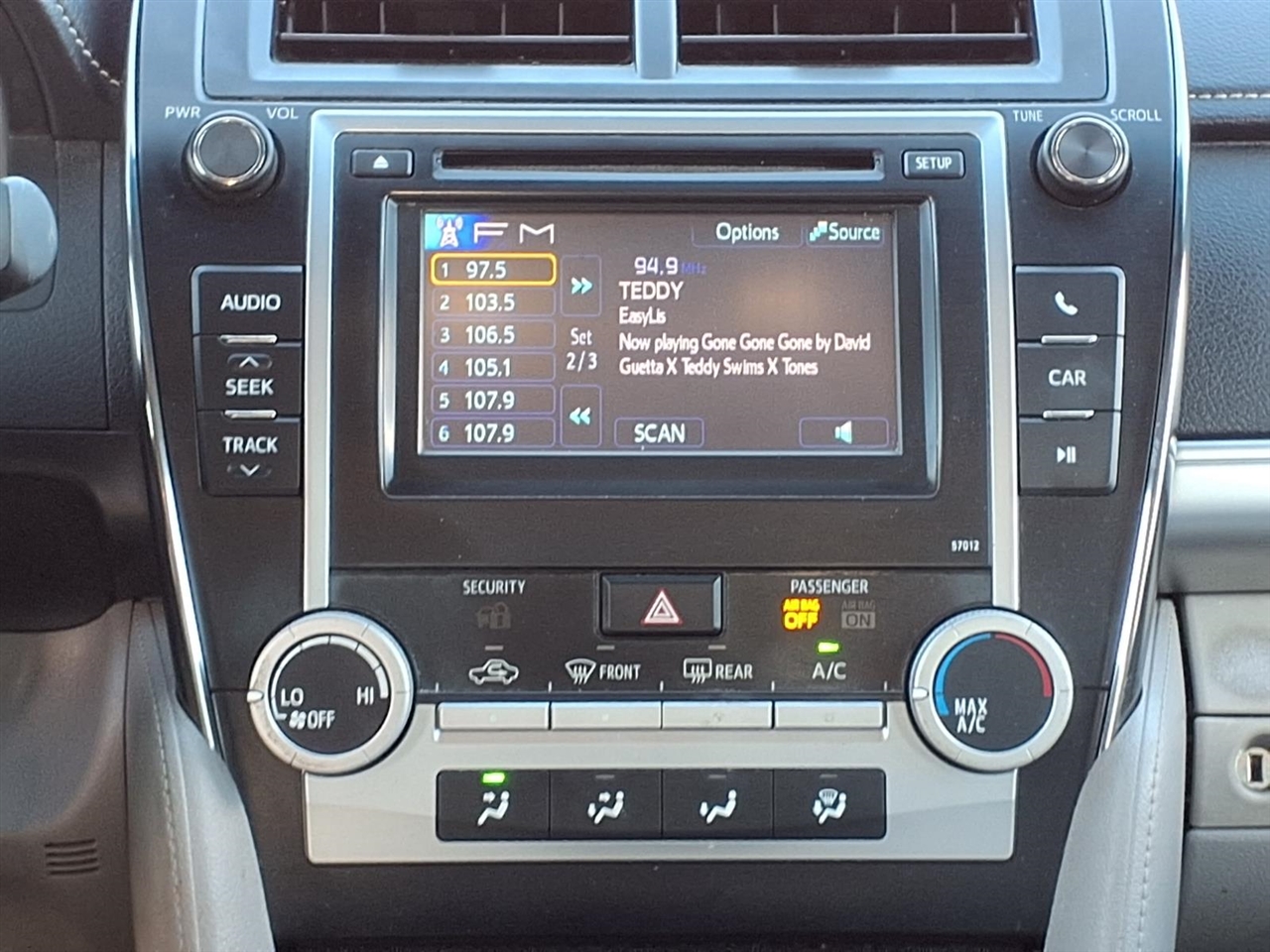 Toyota Camry LE 4D Sedan 2012