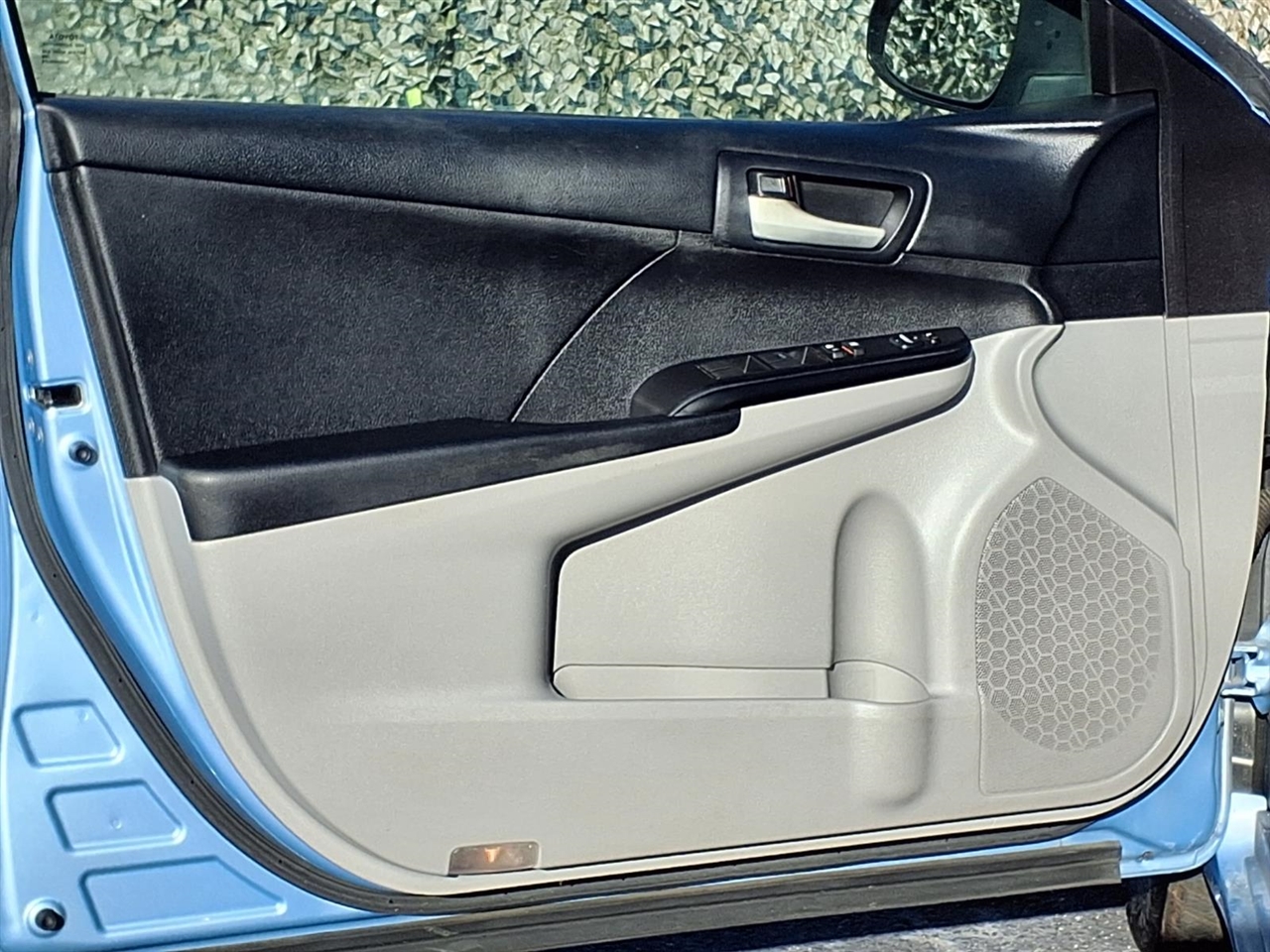 Toyota Camry LE 4D Sedan 2012