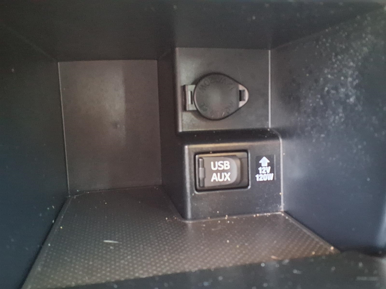 Toyota Camry LE 4D Sedan 2012