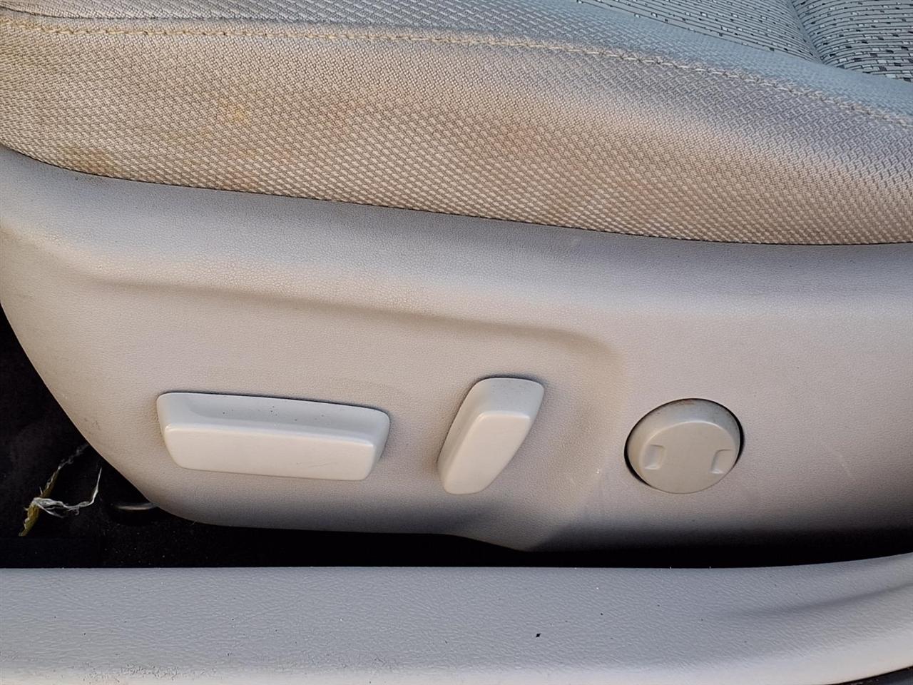 Toyota Camry LE 4D Sedan 2012