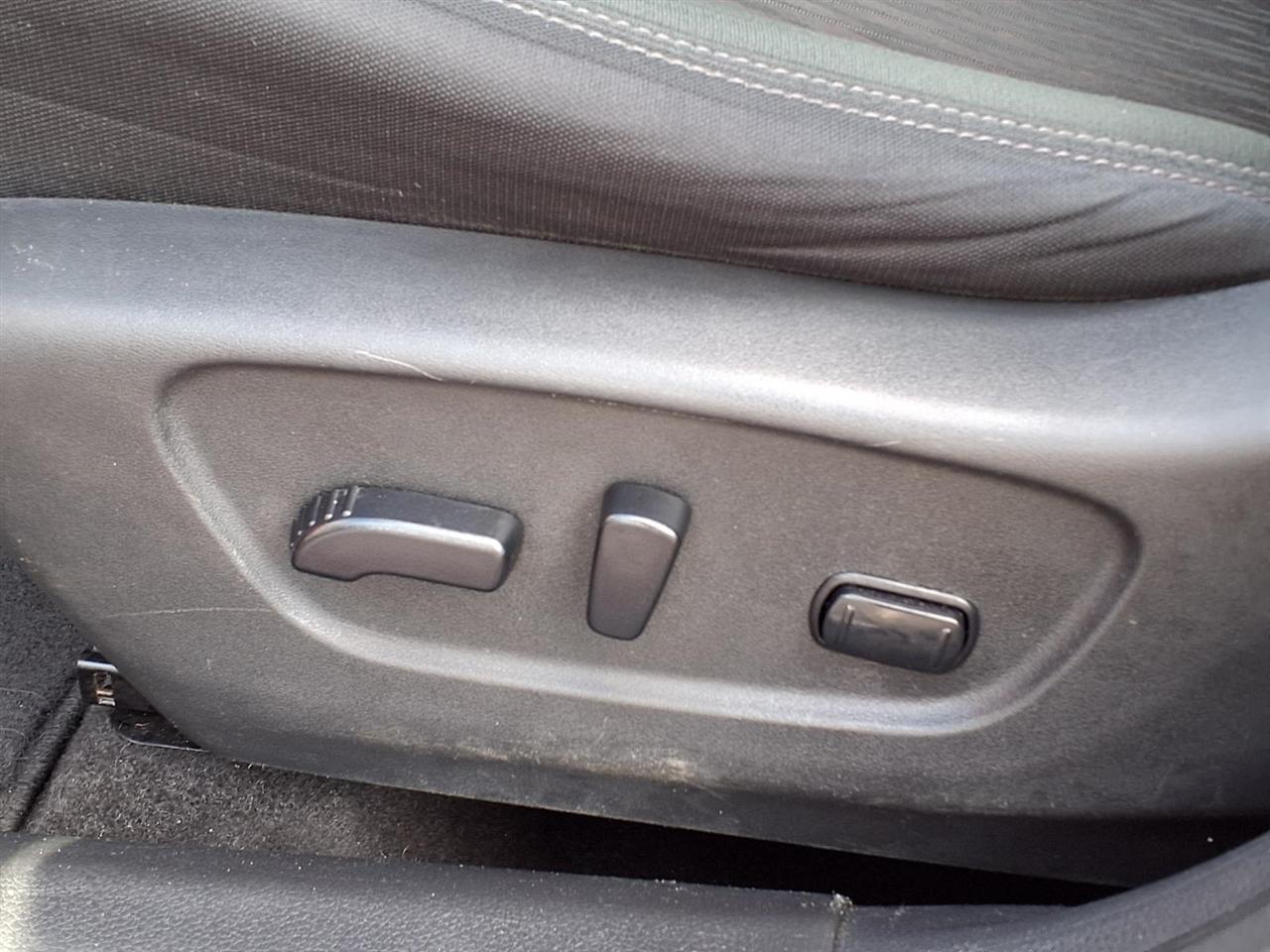 Nissan Rogue FWD 4dr SV 2019