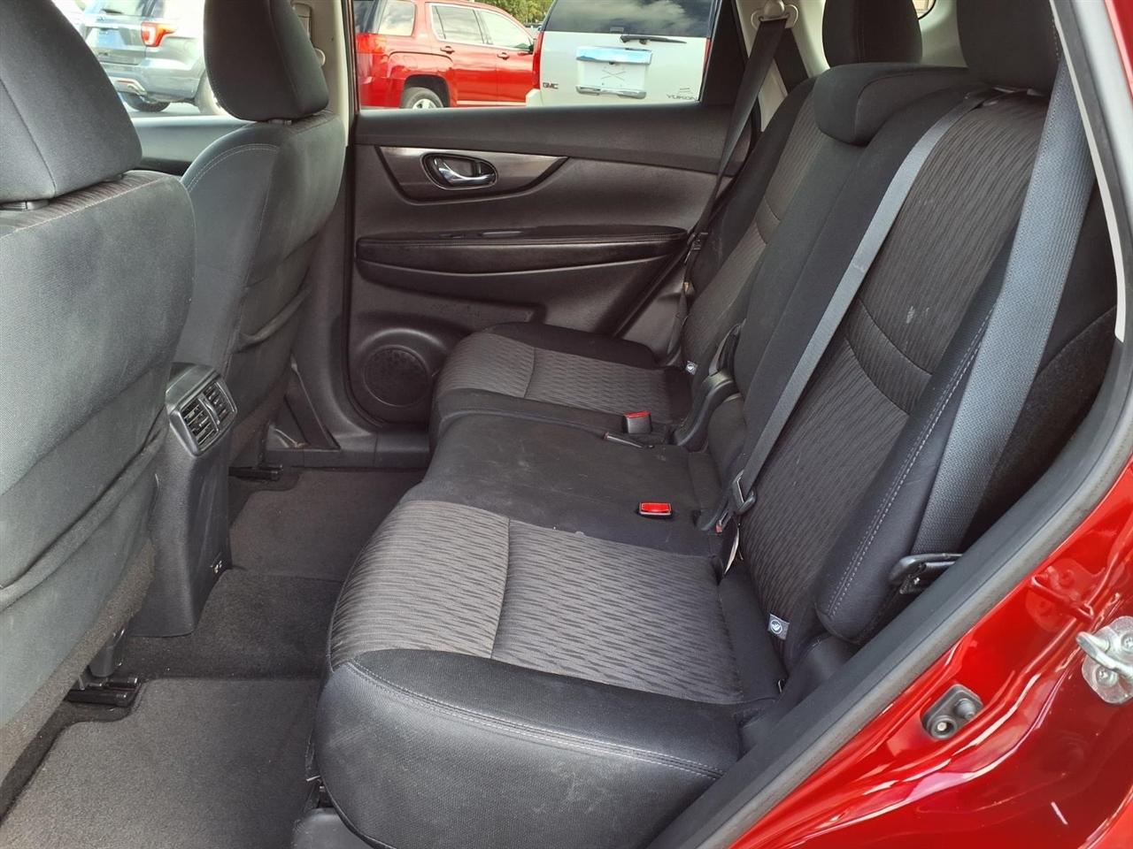 Nissan Rogue FWD 4dr SV 2019