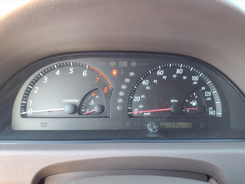 Toyota Camry  2004