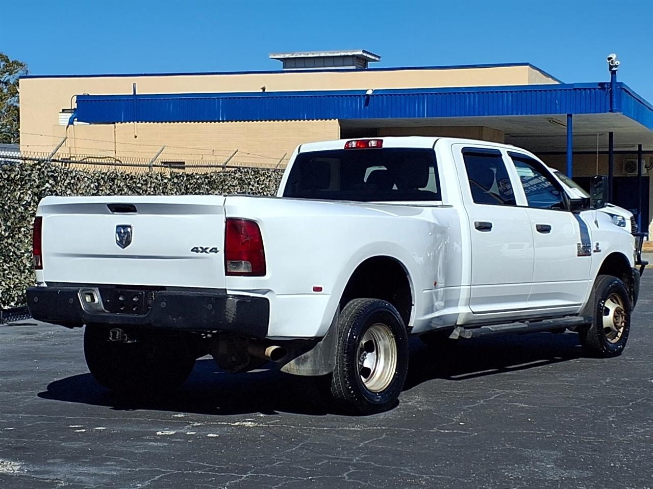 RAM 3500 4WD Crew Cab 169" Tradesman 2015