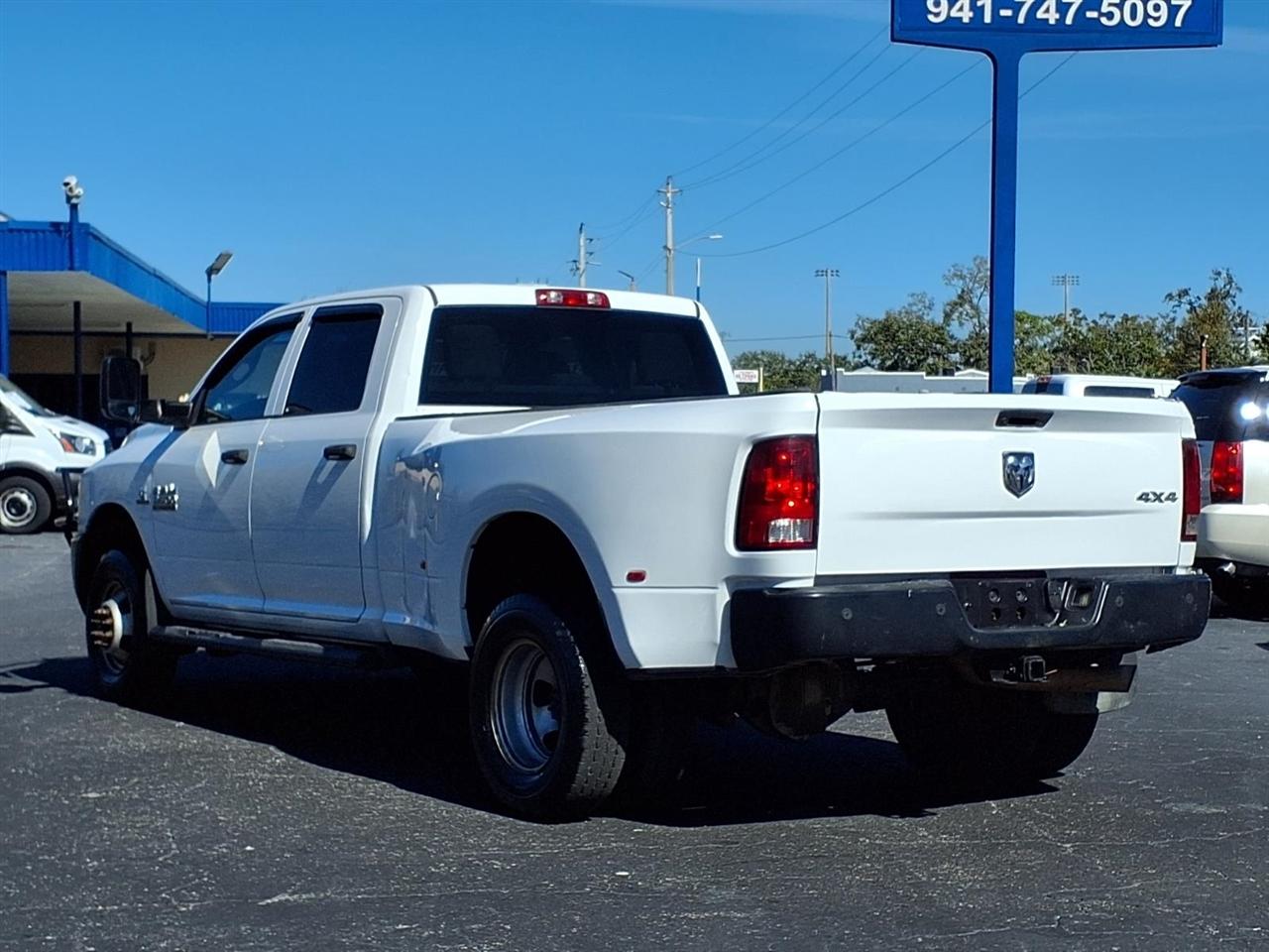 RAM 3500 4WD Crew Cab 169" Tradesman 2015