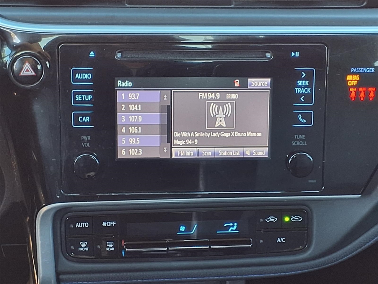 Toyota Corolla  2019