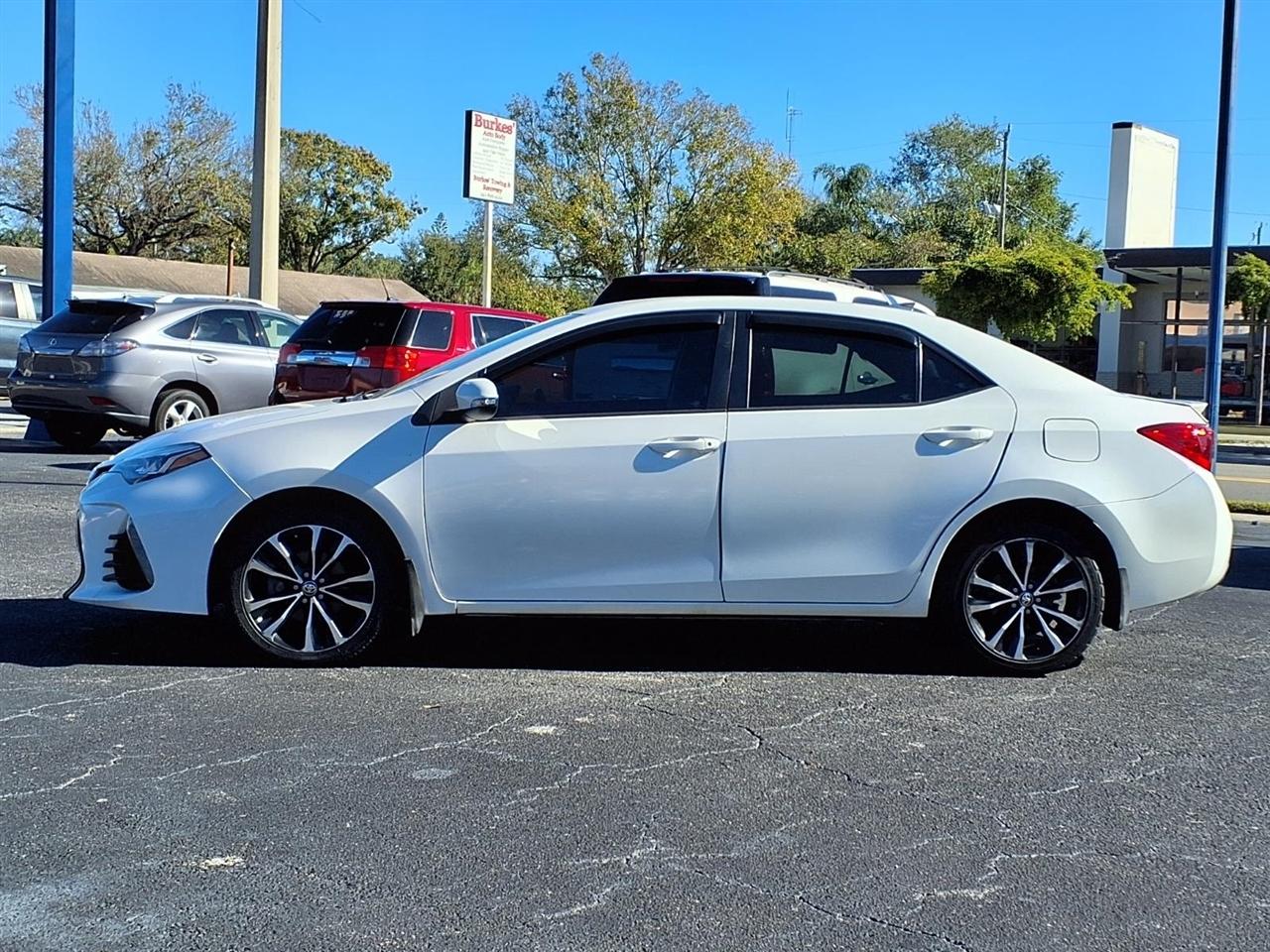 Toyota Corolla SE 4D Sedan 2019