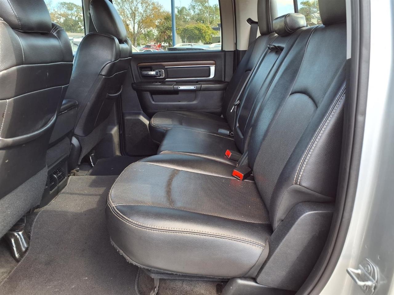 RAM 2500 4WD Crew Cab 149" Laramie 2017