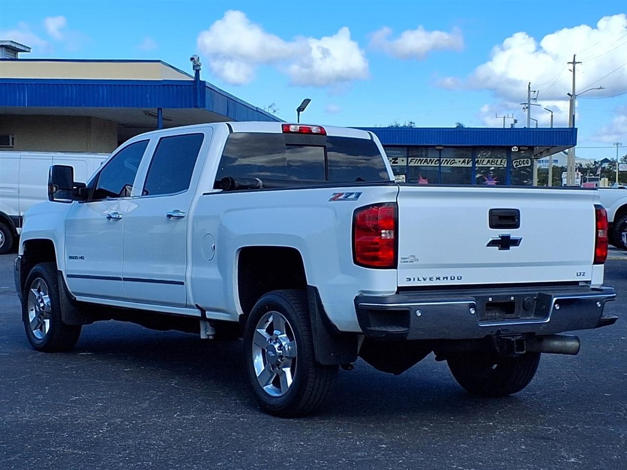 Chevrolet Silverado 2500HD LTZ Crew Cab 4WD 2015