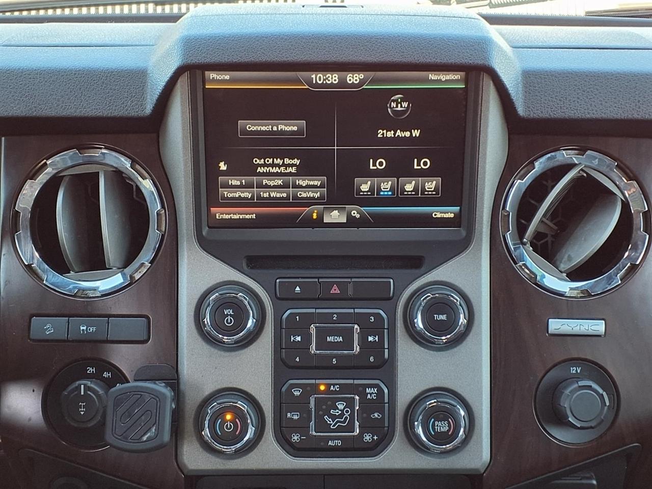 Ford F-250 SD Lariat Crew Cab 4WD 2016