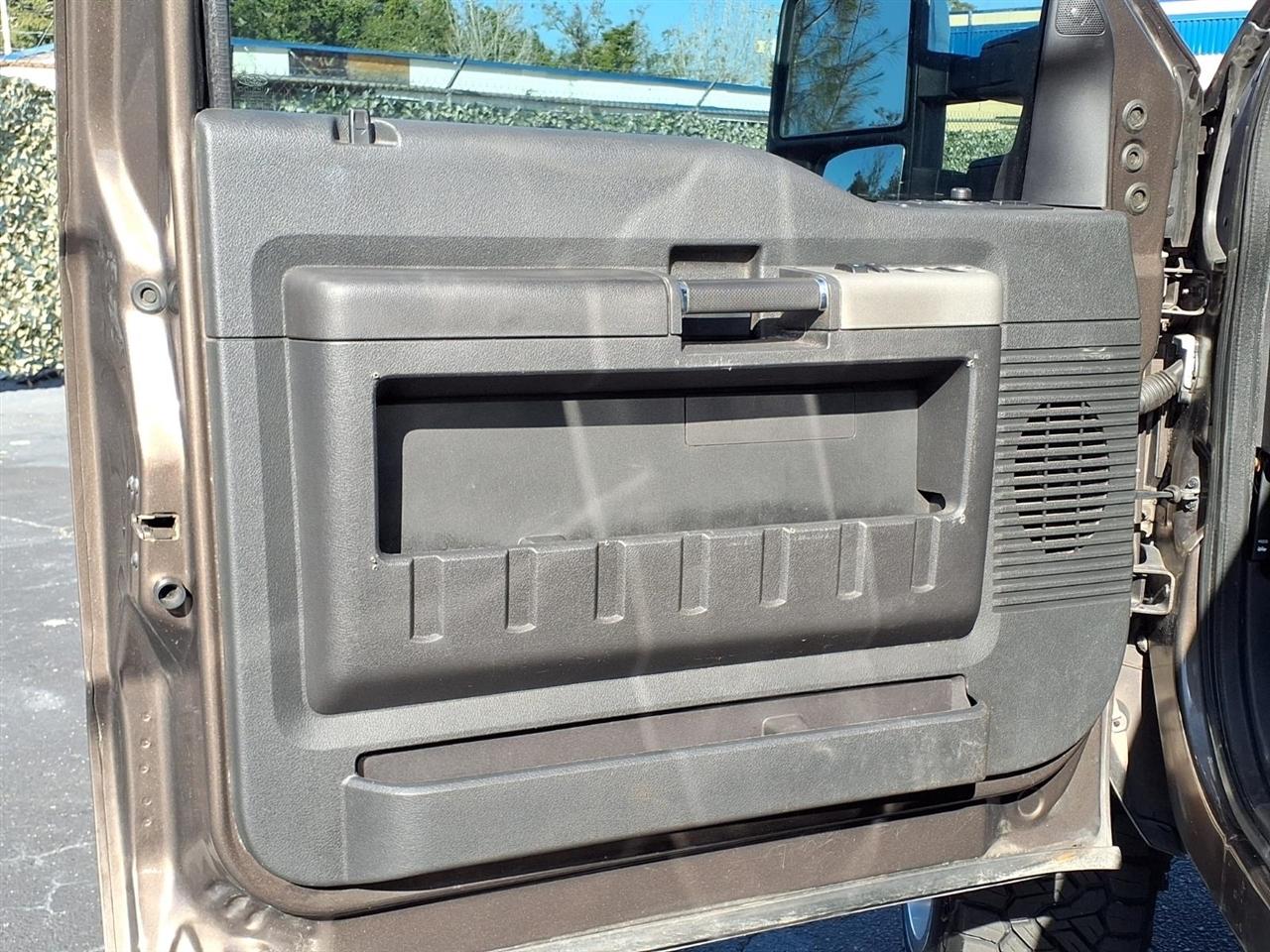 Ford F-250 SD Lariat Crew Cab 4WD 2016