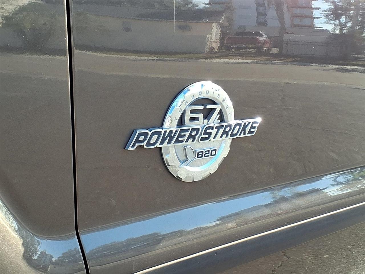 Ford F-250 SD Lariat Crew Cab 4WD 2016