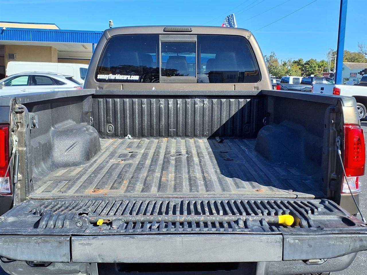 Ford F-250 SD Lariat Crew Cab 4WD 2016