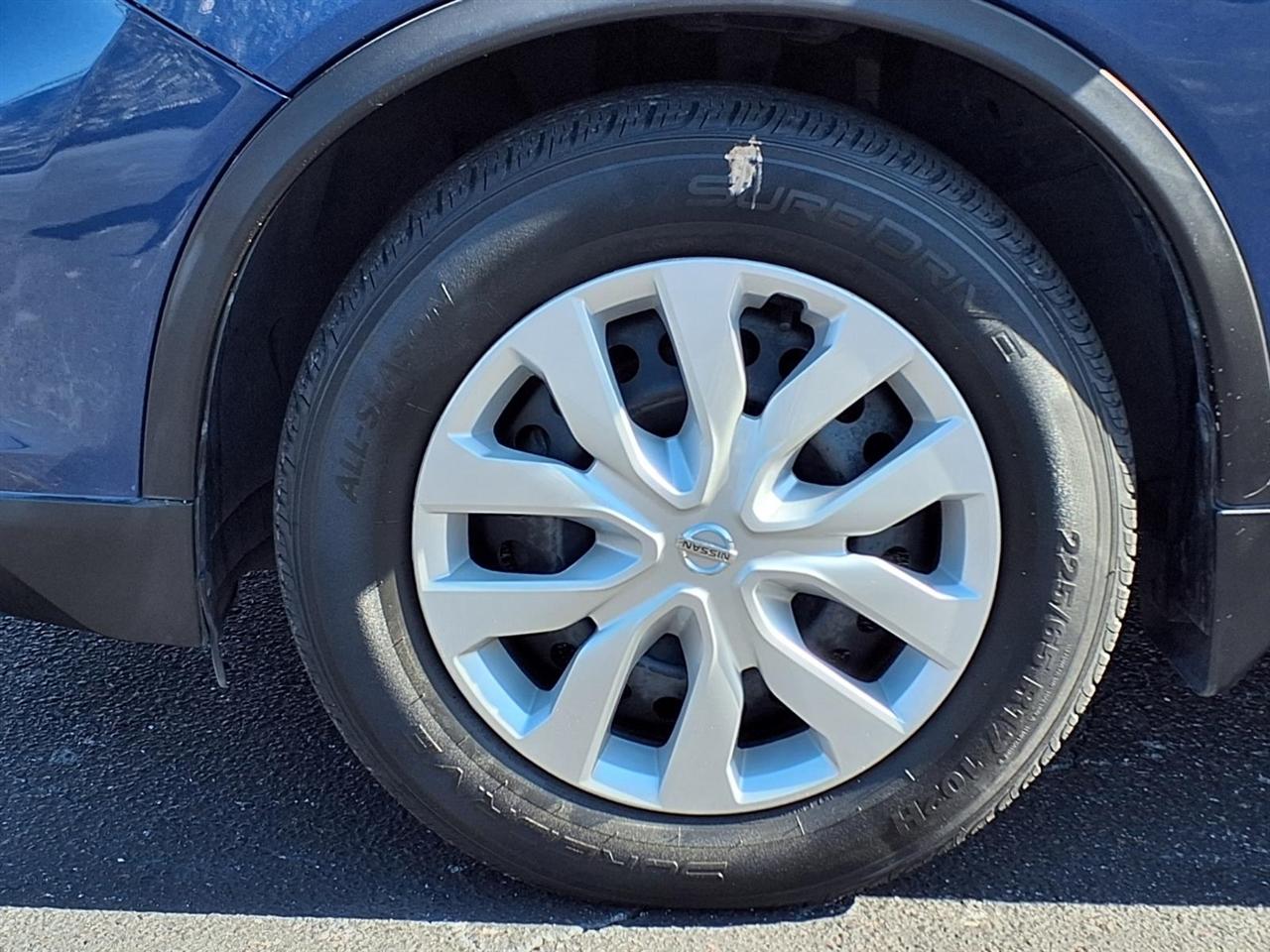 Nissan Rogue FWD 4dr S 2017