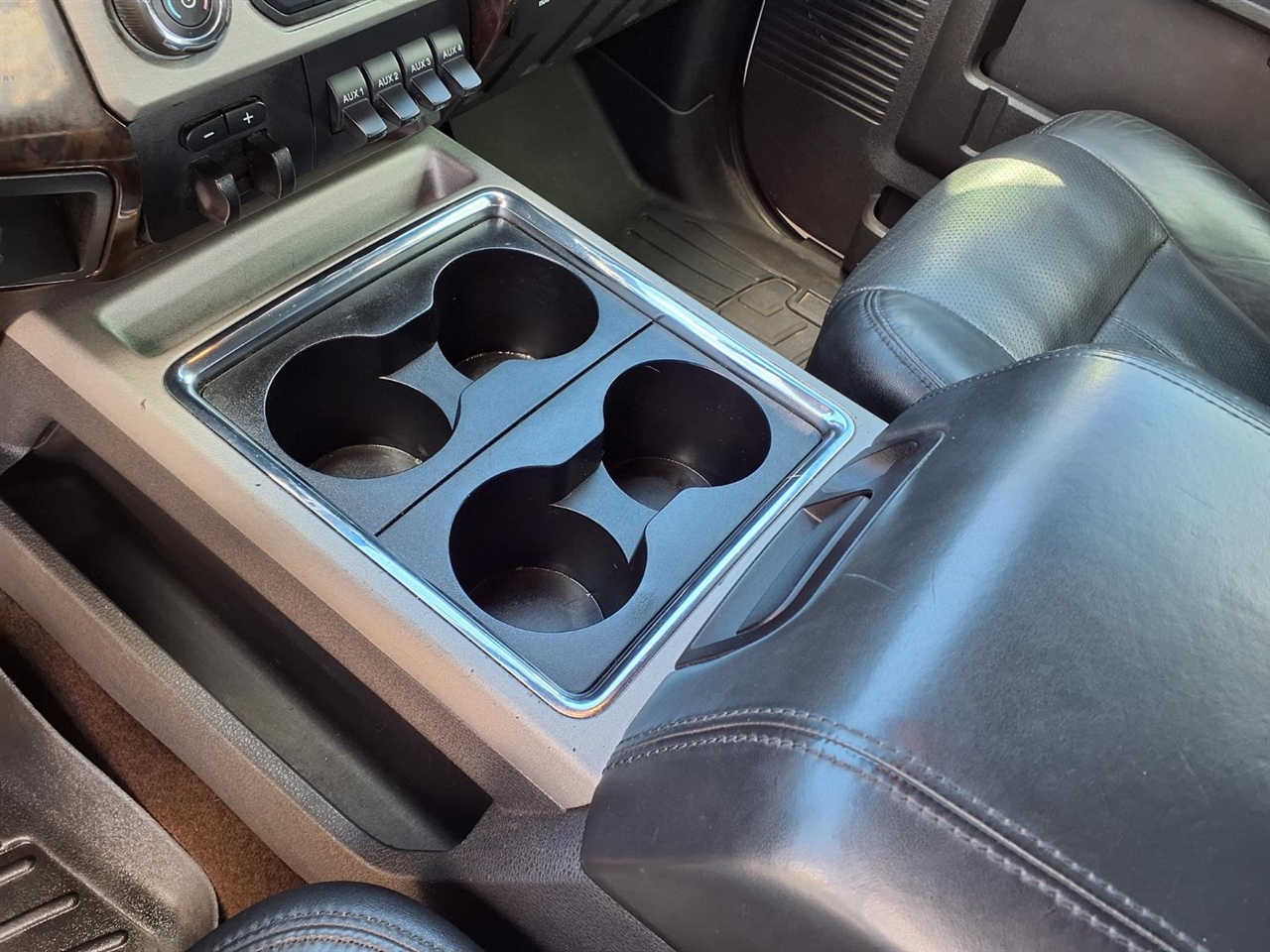 Ford F-250 SD Platinum Crew Cab 4WD 2013