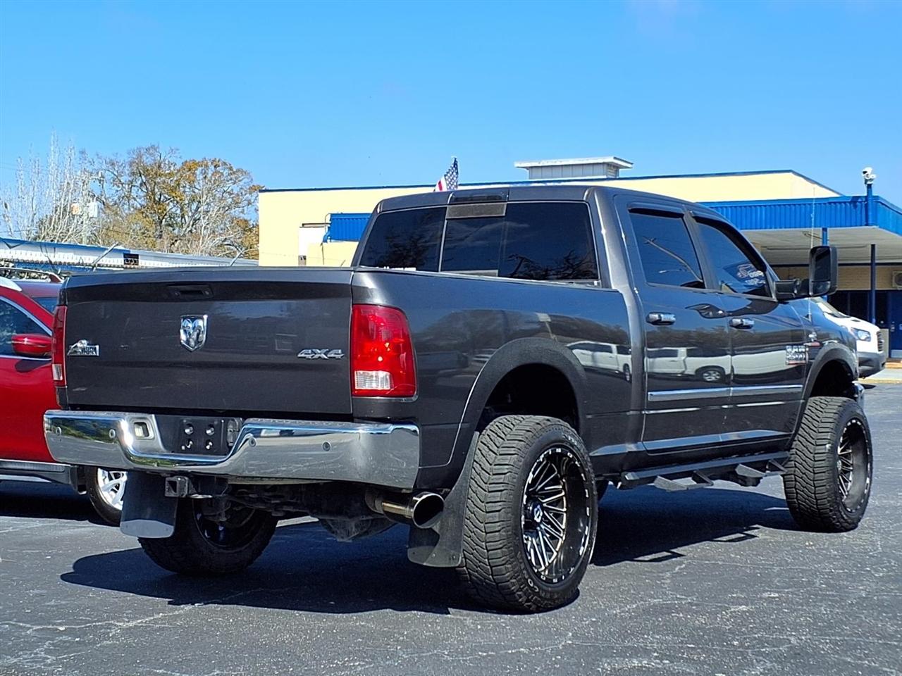 RAM 2500 4WD Crew Cab 169" Big Horn 2015