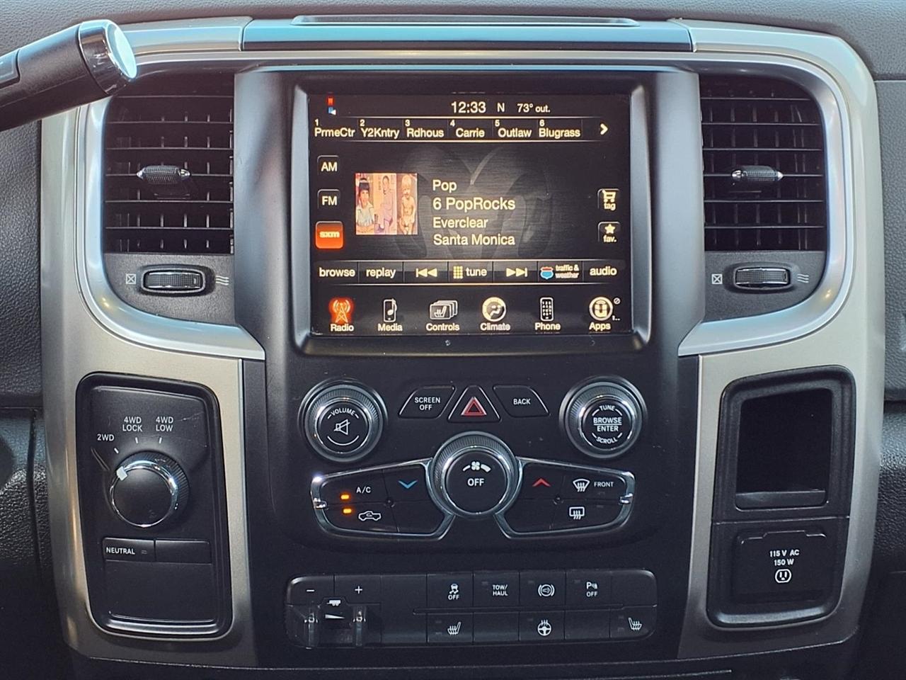 RAM 2500 4WD Crew Cab 169" Big Horn 2015