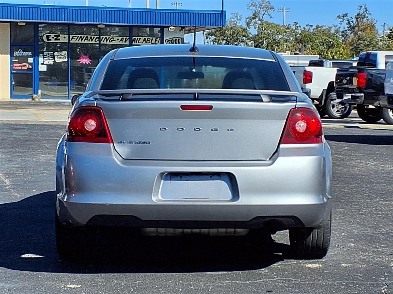 Dodge Avenger 4dr Sdn SE 2014