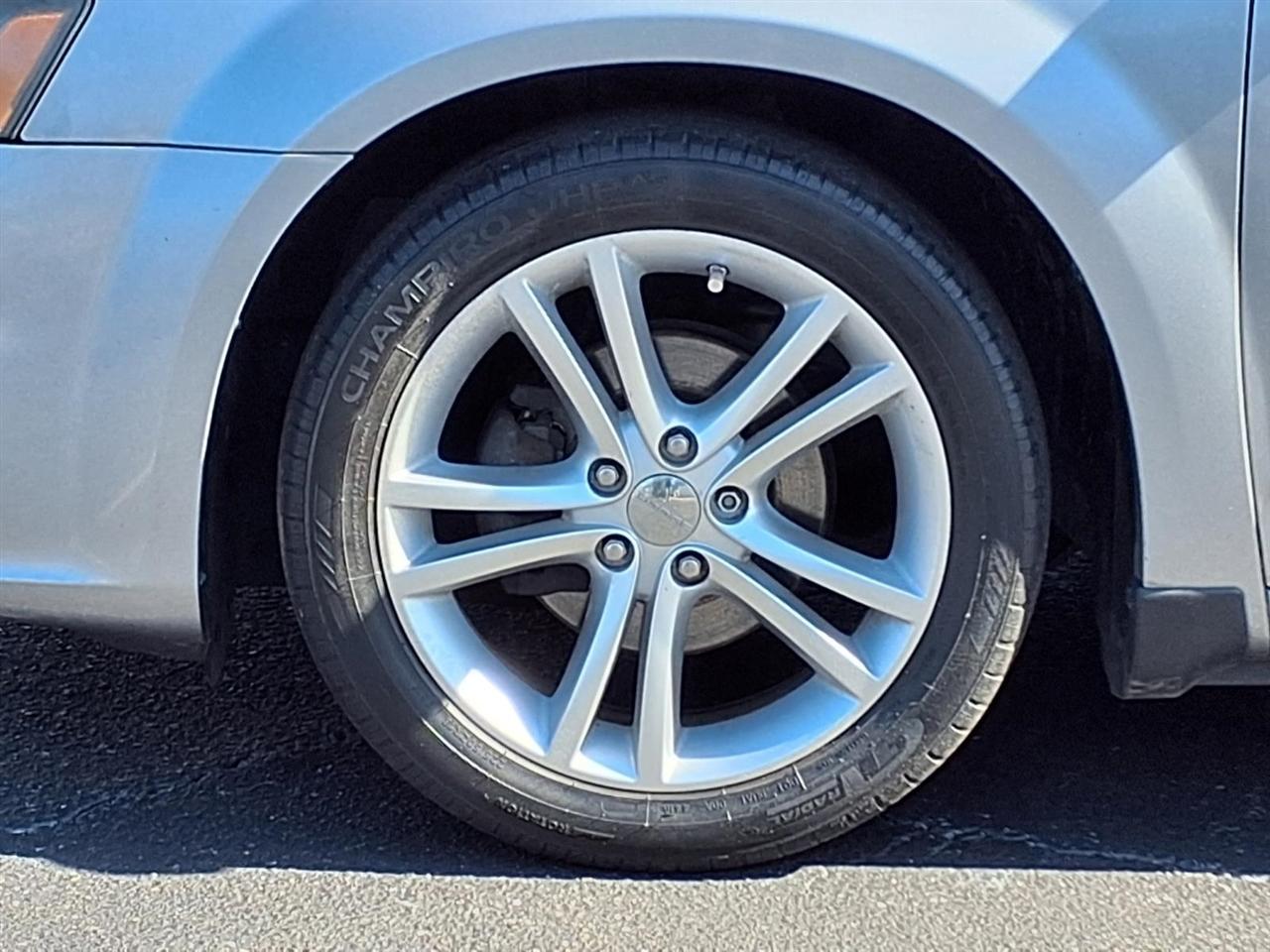 Dodge Avenger 4dr Sdn SE 2014