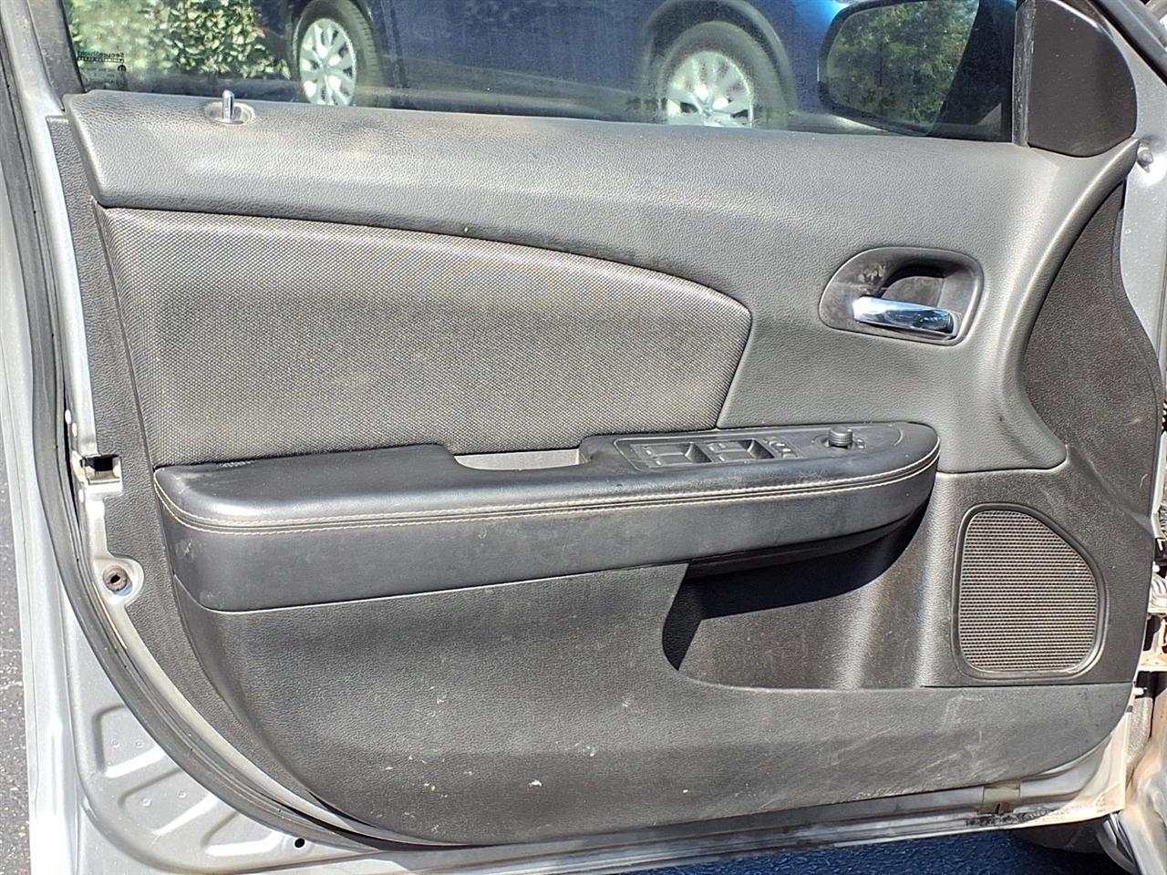 Dodge Avenger 4dr Sdn SE 2014