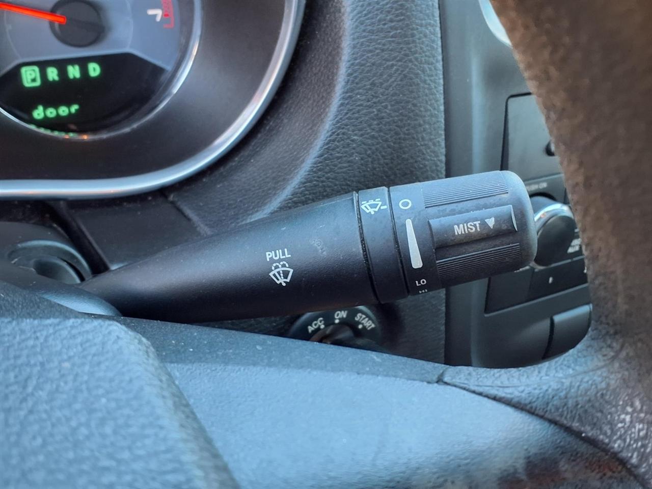 Dodge Avenger 4dr Sdn SE 2014