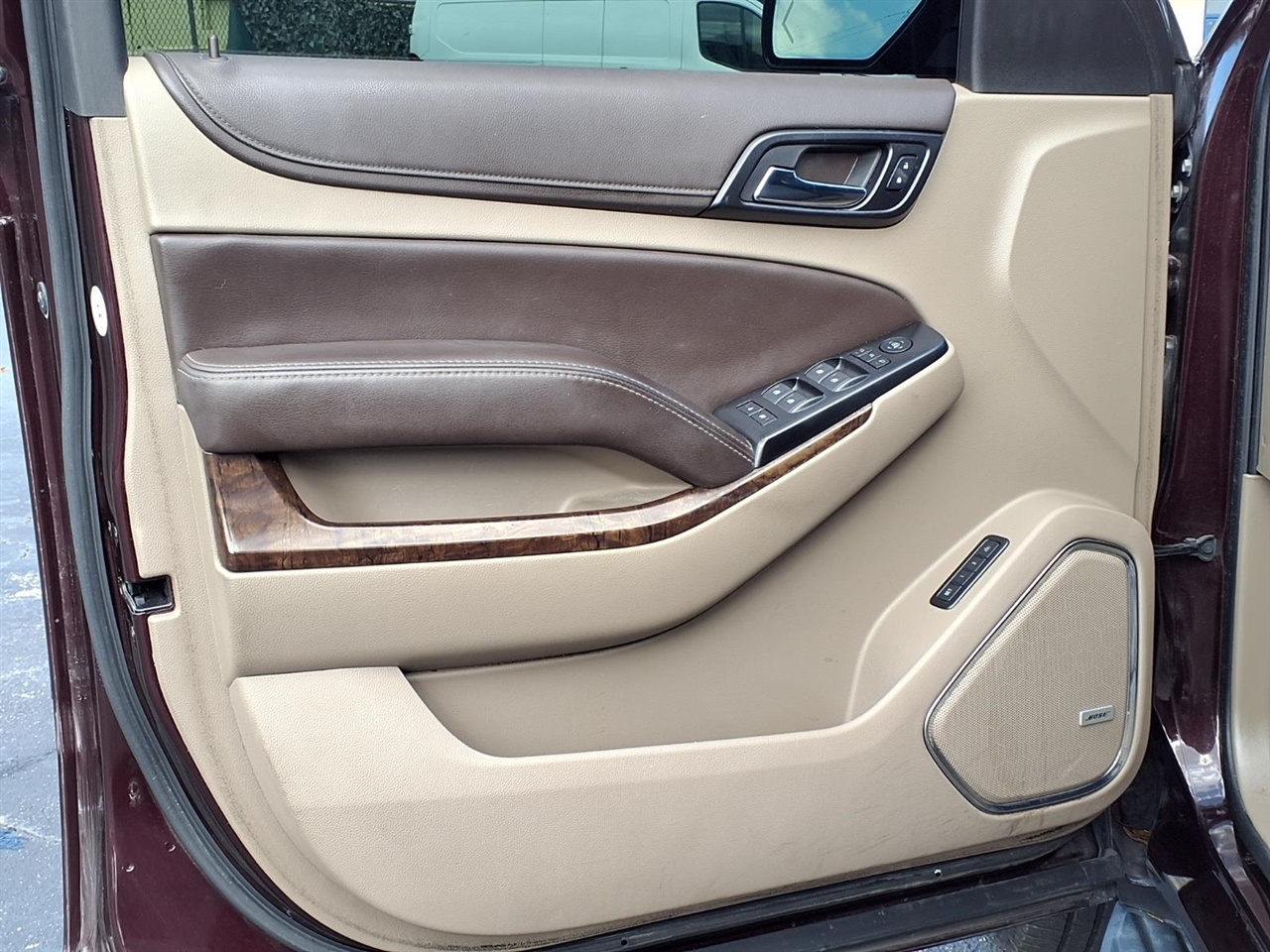 Chevrolet Suburban  2017