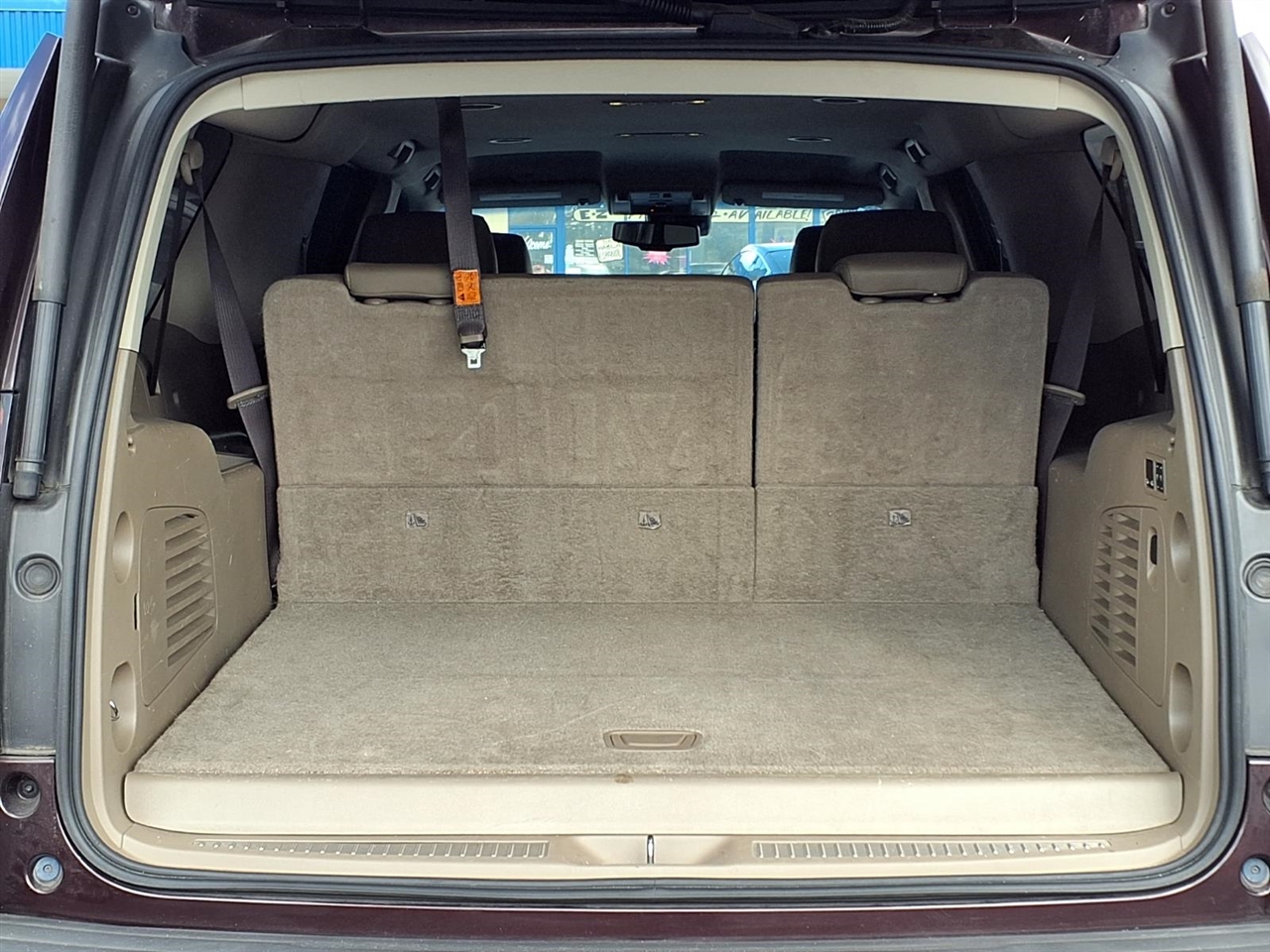 Chevrolet Suburban  2017