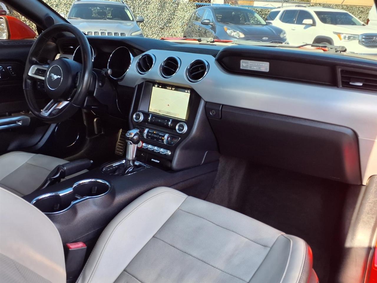 Ford Mustang 2dr Conv EcoBoost Premium 2017