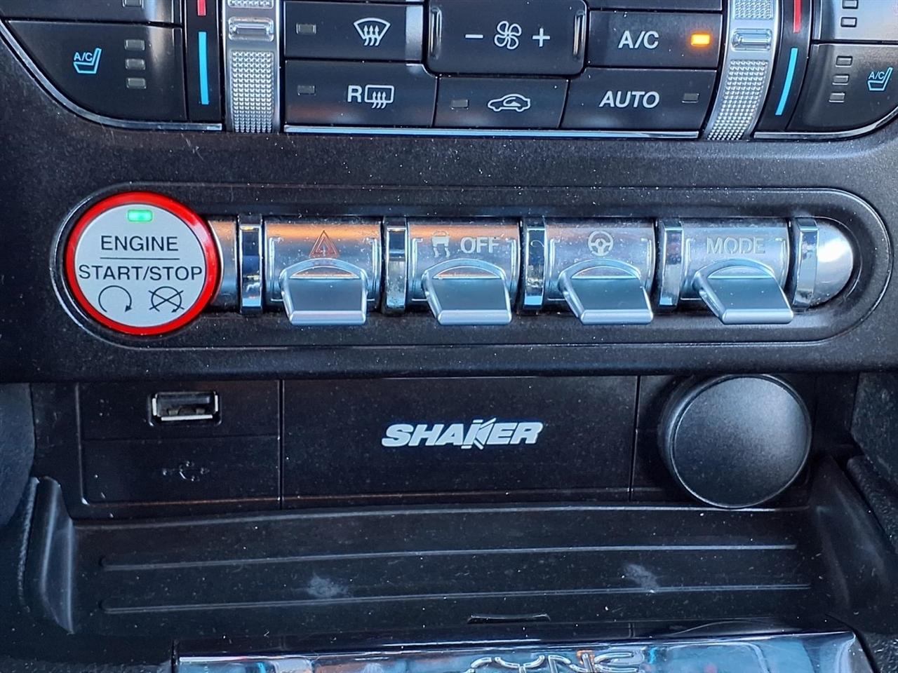 Ford Mustang 2dr Conv EcoBoost Premium 2017