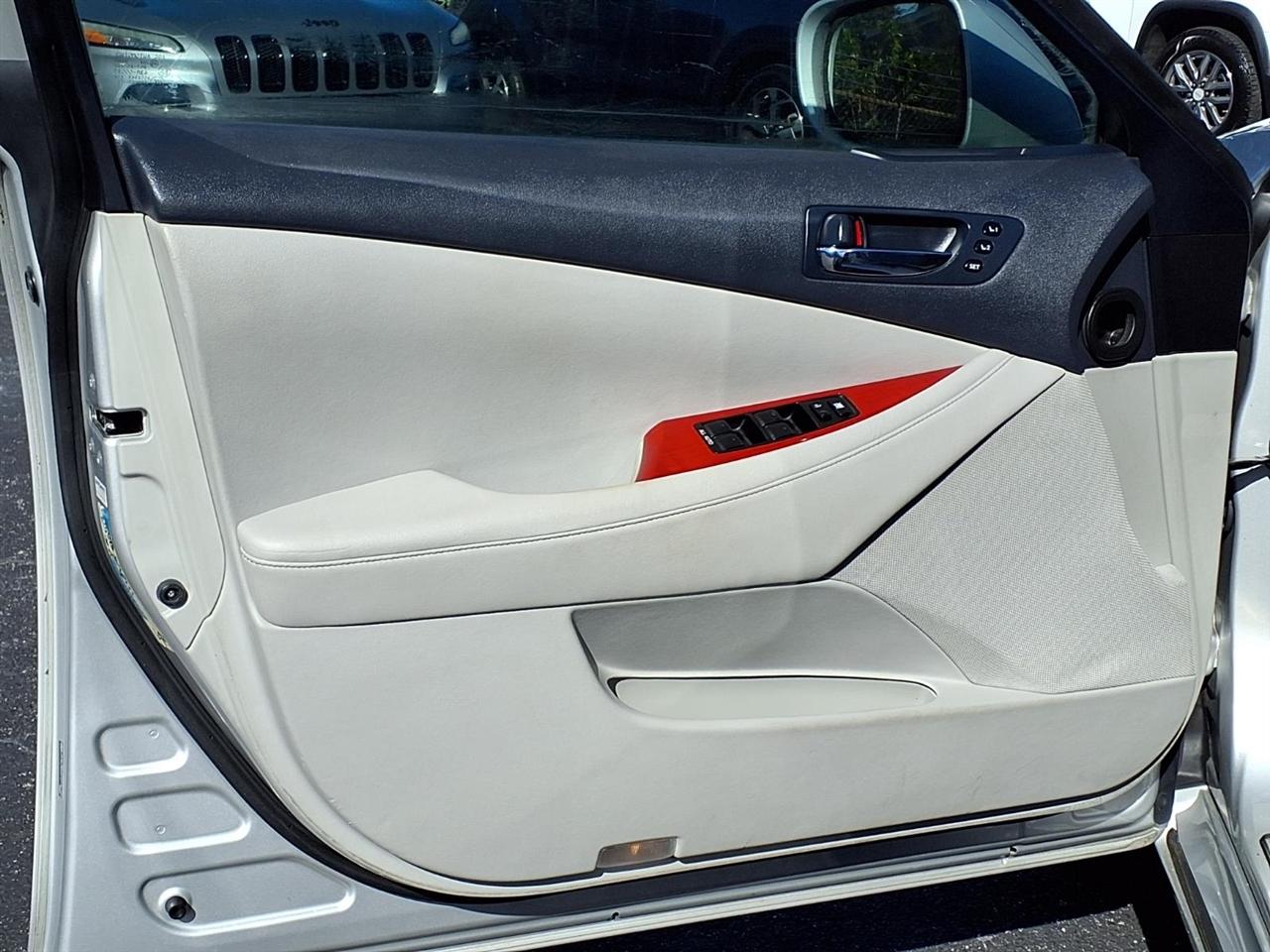 Lexus ES 350 4D Sedan 2007