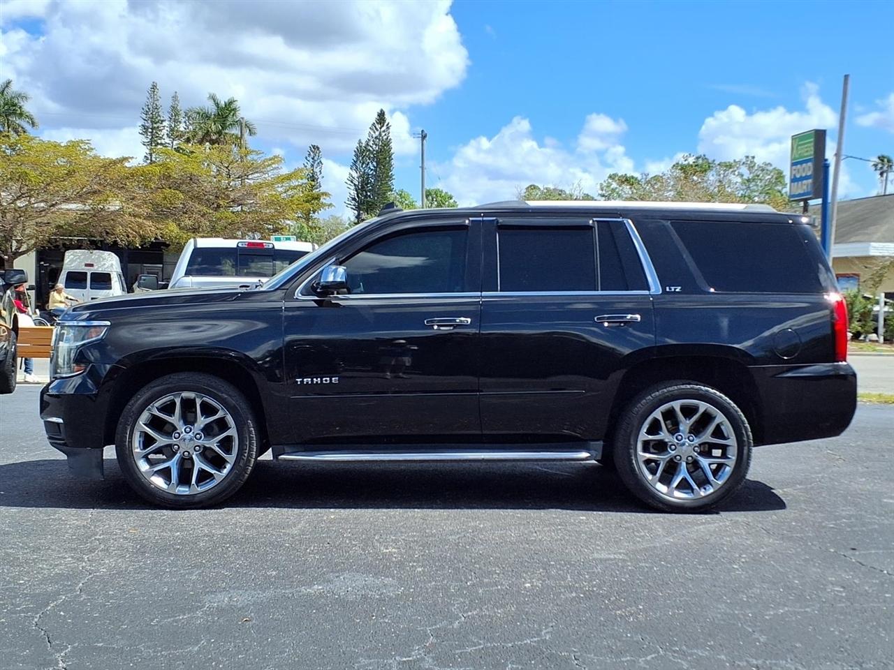Chevrolet Tahoe  2016
