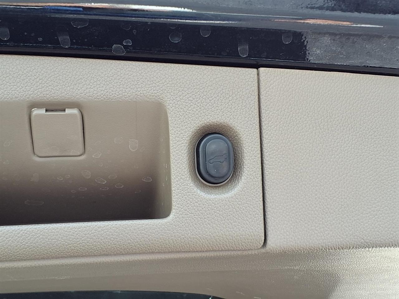 Chevrolet Tahoe  2016