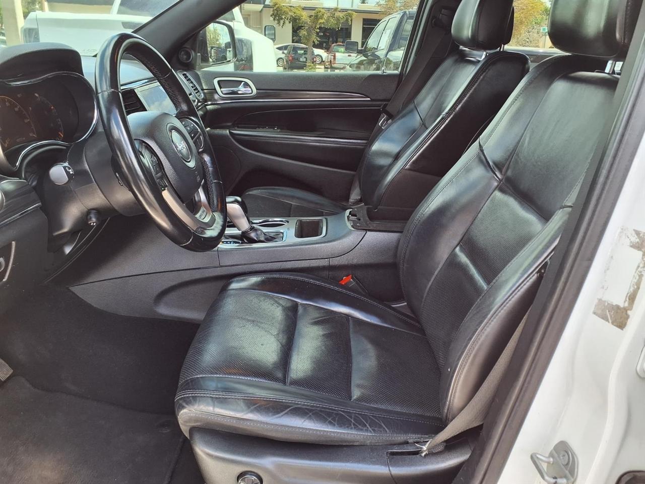 Jeep Grand Cherokee  2020