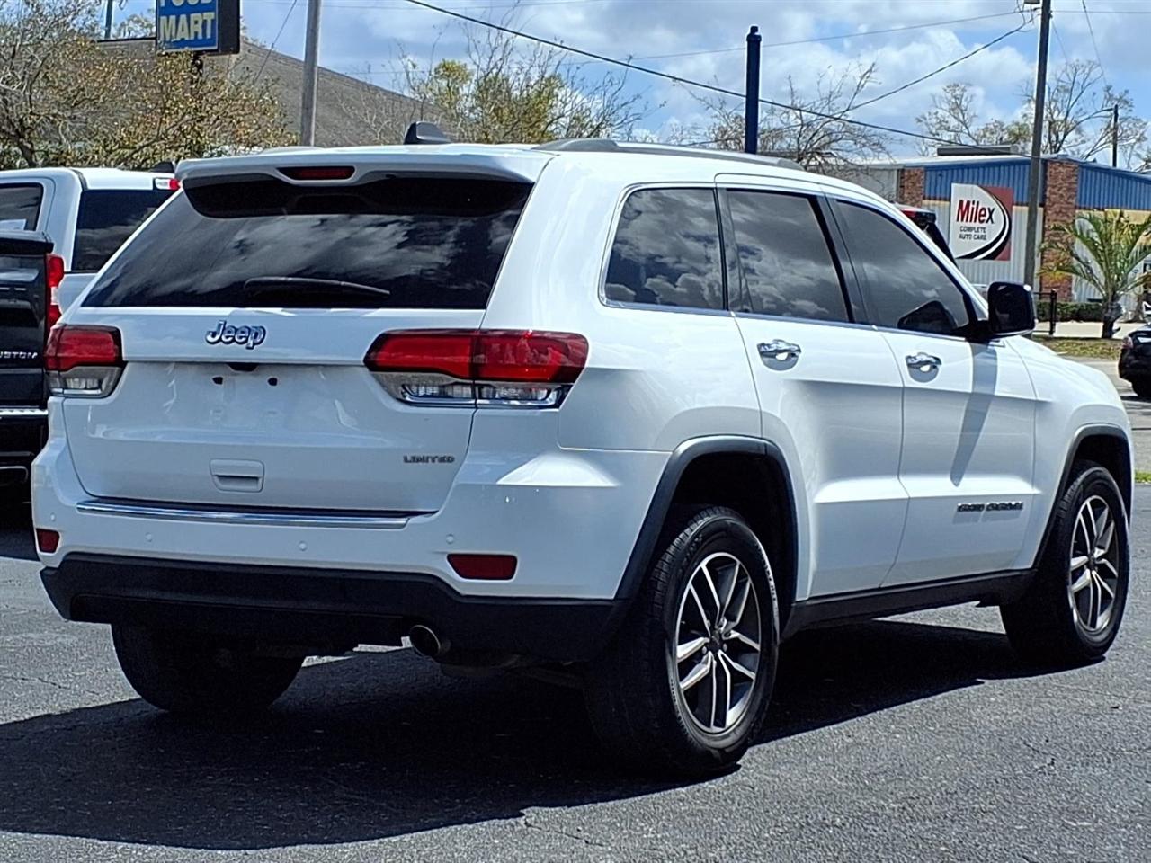 Jeep Grand Cherokee  2020