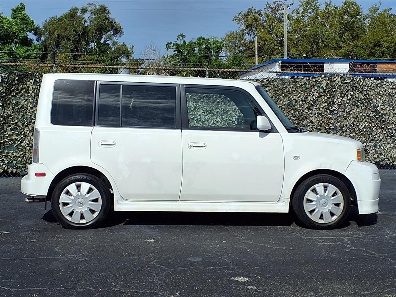 Scion xB  2006