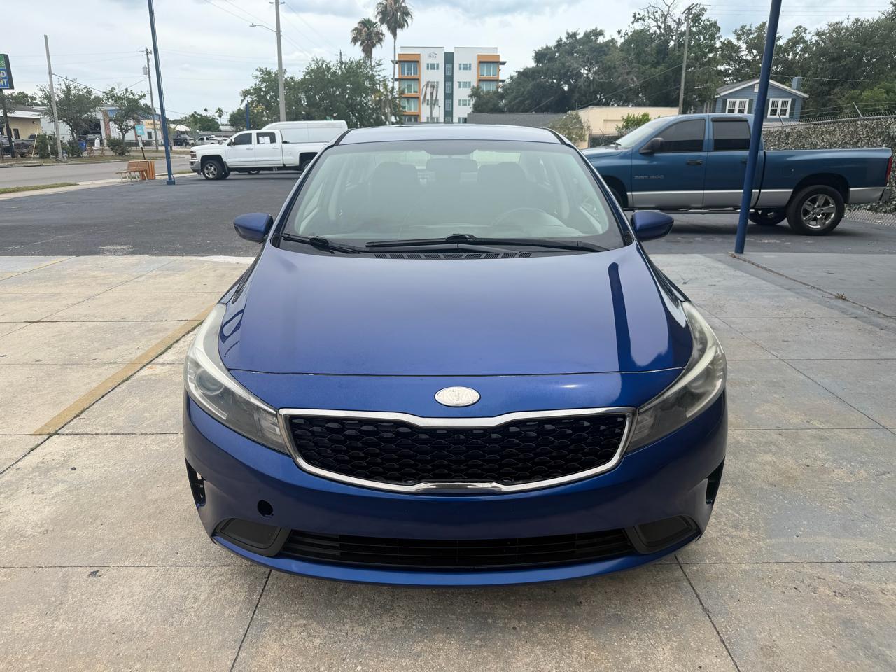 Kia Forte LX 6A 2017