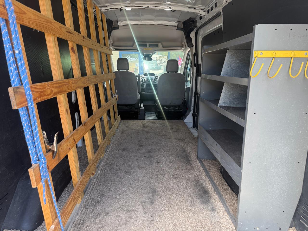 Ford Transit 250 Van Med. Roof w/Sliding Pass. 148-in. WB 2019