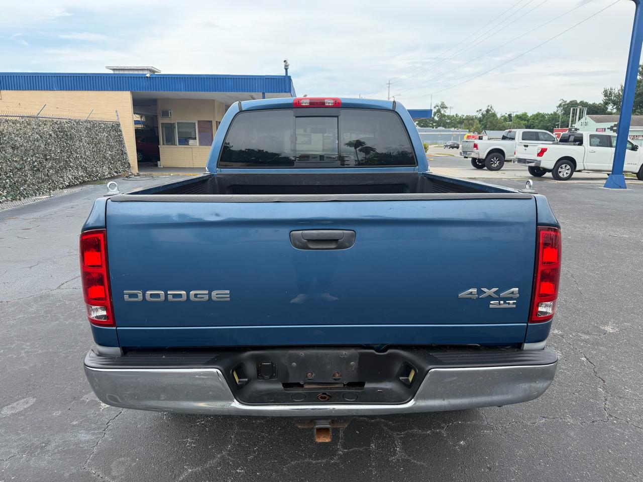 Dodge Ram 1500 SLT Short Bed 4WD 2004