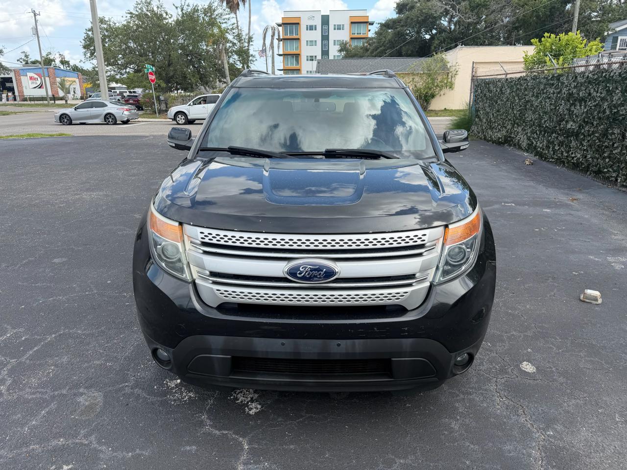 Ford Explorer XLT FWD 2014