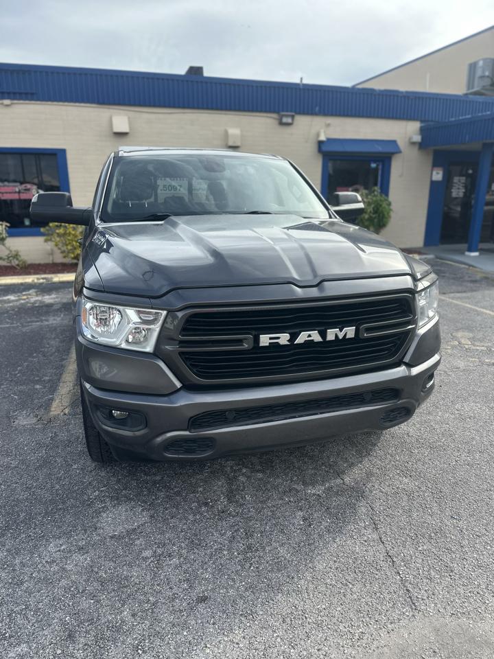 Ram 1500 photo 2
