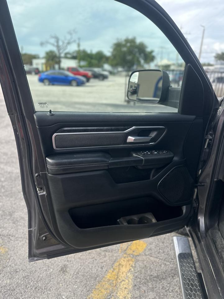 Ram 1500 photo 16