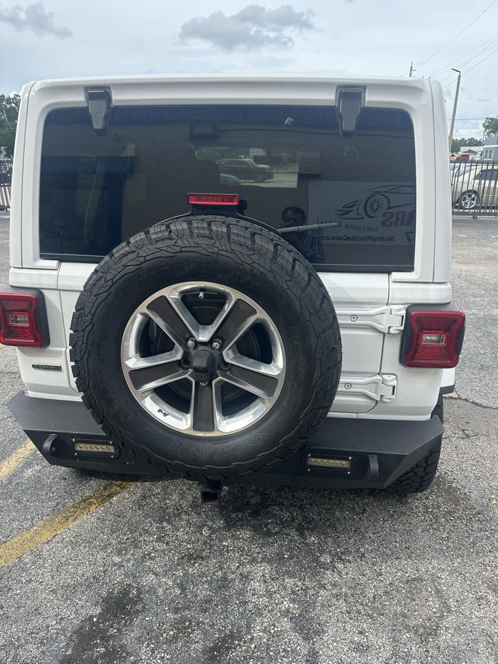 Jeep Wrangler photo 10