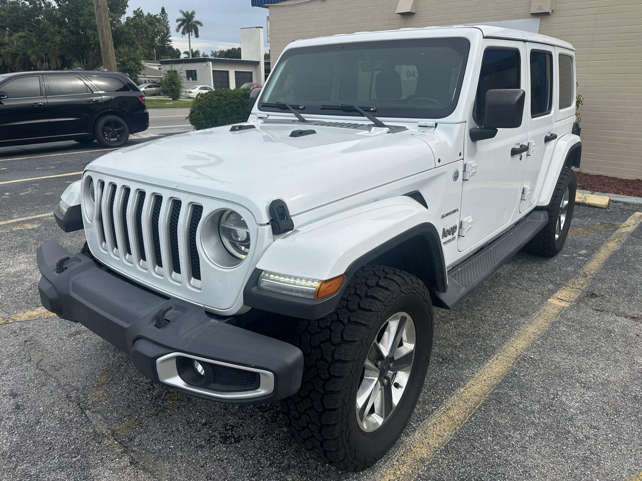 Jeep Wrangler photo 17
