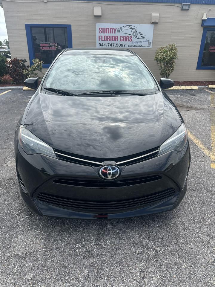 Toyota Corolla photo 2