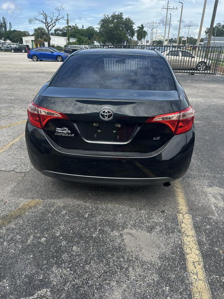 Toyota Corolla photo 8
