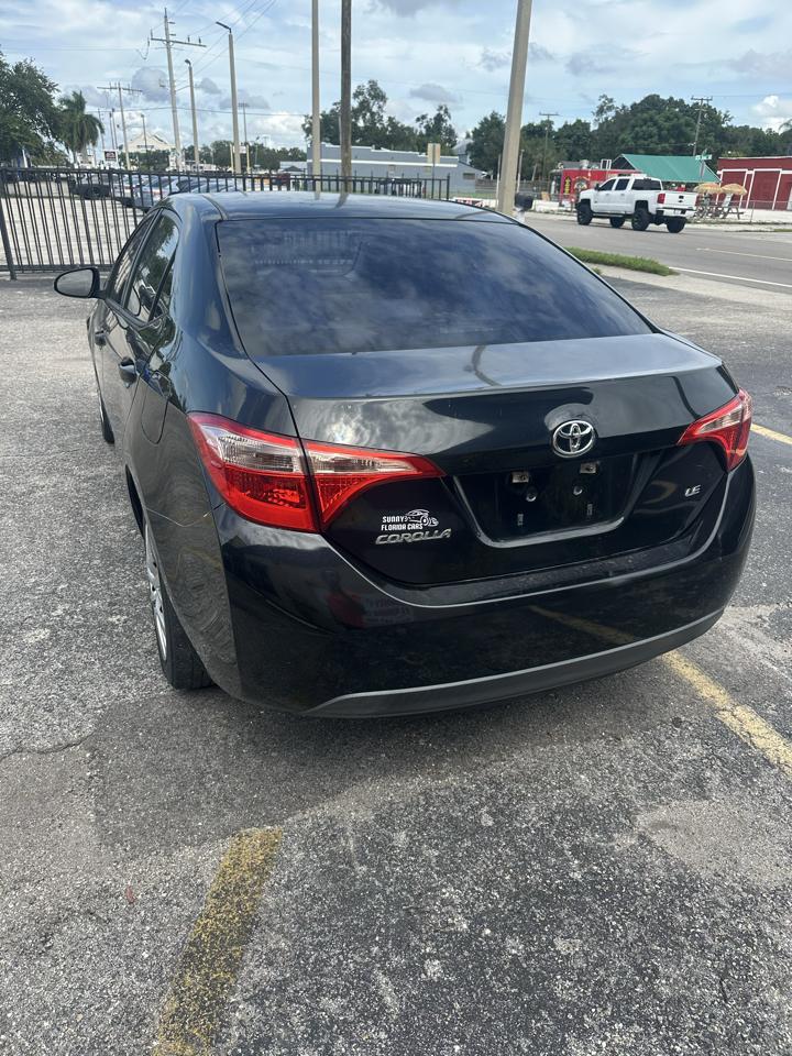 Toyota Corolla photo 9