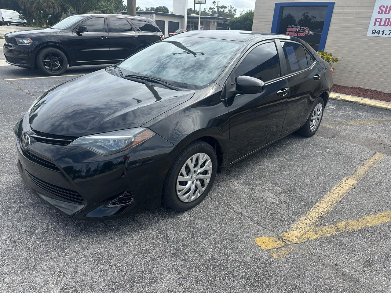 Toyota Corolla photo 14